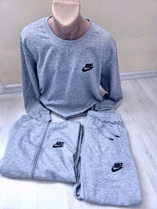Trening bărbătesc Adidas și Nike   din 3 piese.