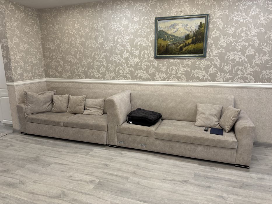 Угловой диван в отличном состоянии