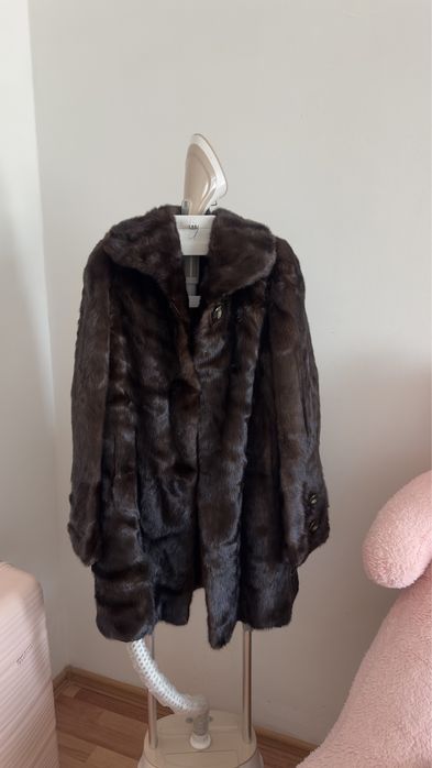 Норковая шуба коричневая