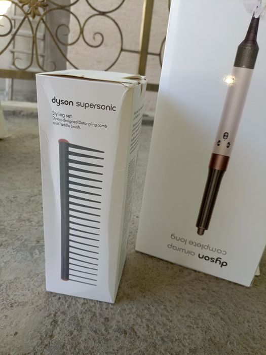 Продается дайсон