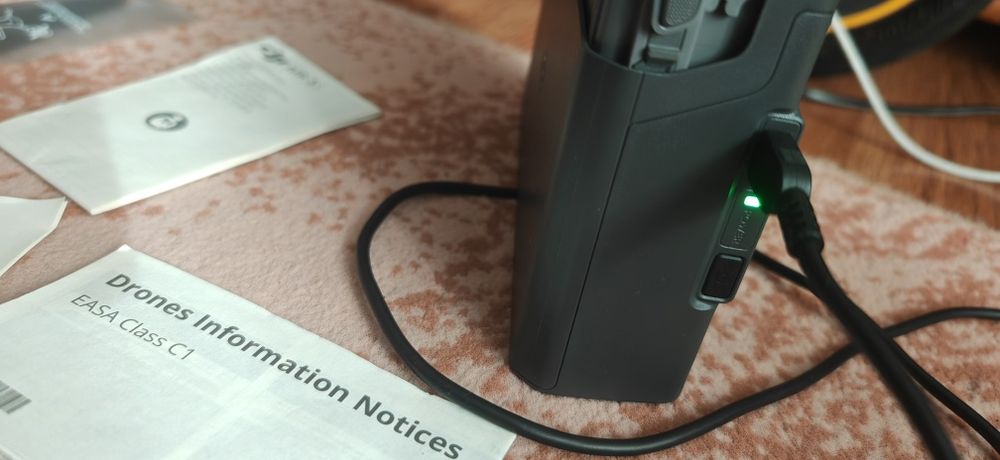 Dji Fly 3S,more Combo, RC2 nu se conectează