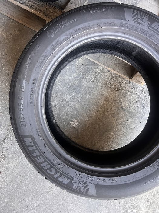 2 anvelope vara 215/55/16 , Michelin !