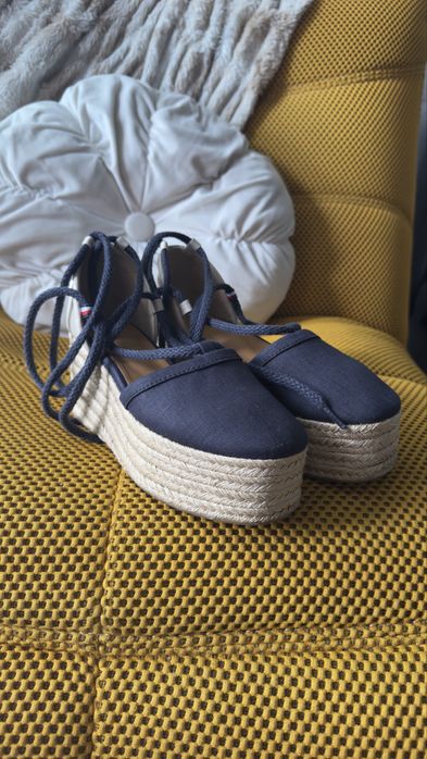 Вспадрили Tommy Hilfiger н.39