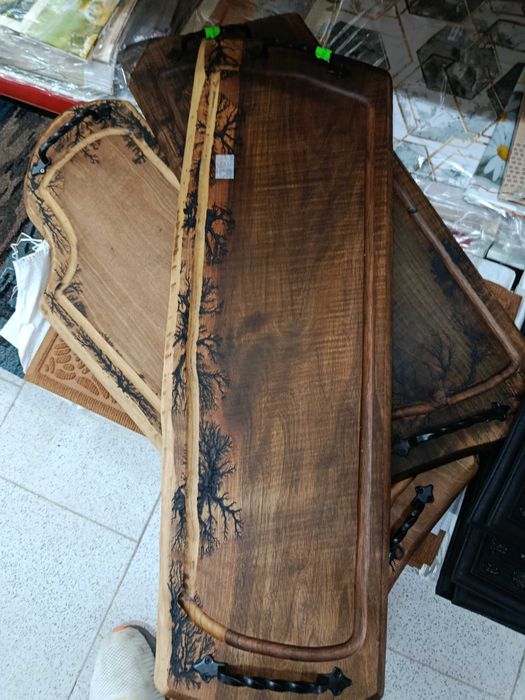 Дъски орех с смола