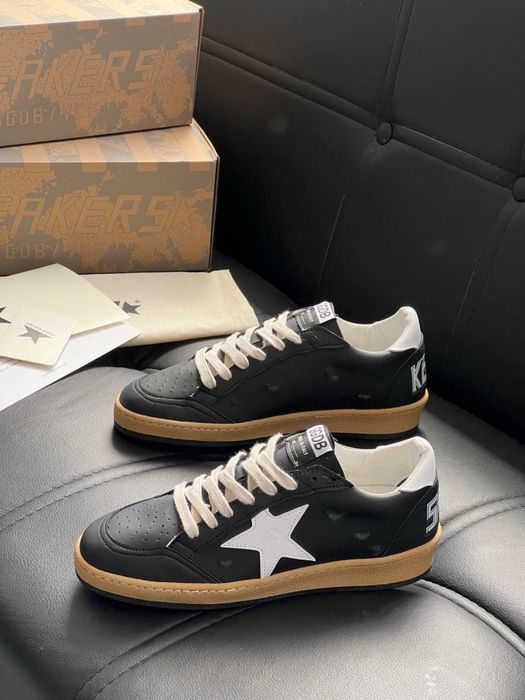 Adiadsi Golden Goose nou !!! Marimi 36/40 !!!