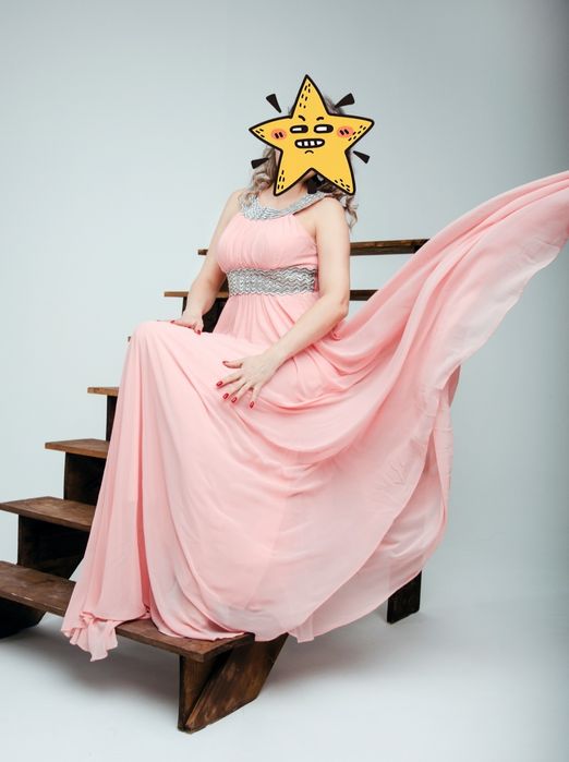 Платье 5000 ТГ .