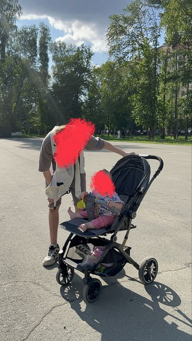 Продам прогулочную коляску