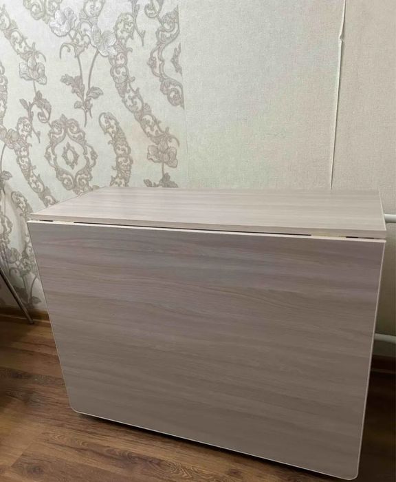 Продам стол-книжка