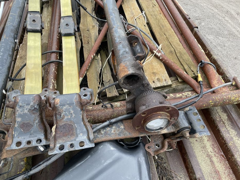 Заден мост и ресори за рено мастър/ renault master 2.5d 2006 г