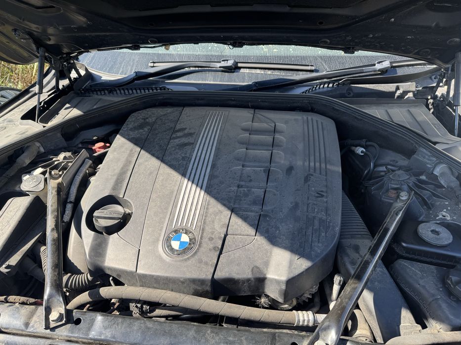 Dezmembrez BMW 730D 180kw
