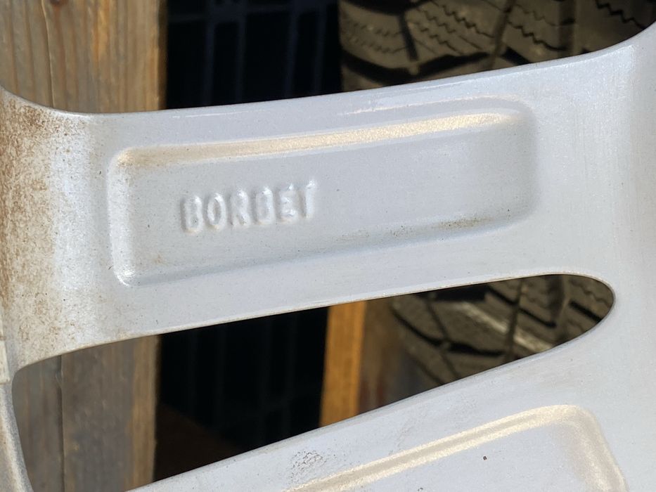 17 цола 5 х 114.3 мм Хюндай , Киа , Мазда , Hyundai , Kia , Mazda