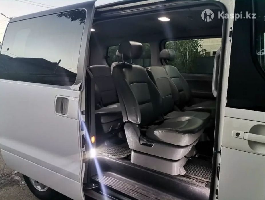 Минивэн 10 мест,развозка