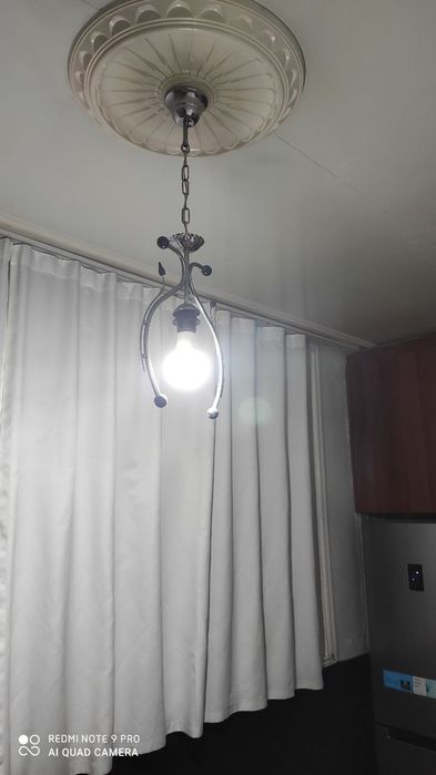 Prodam lyustri b.u olichnogo kachestva