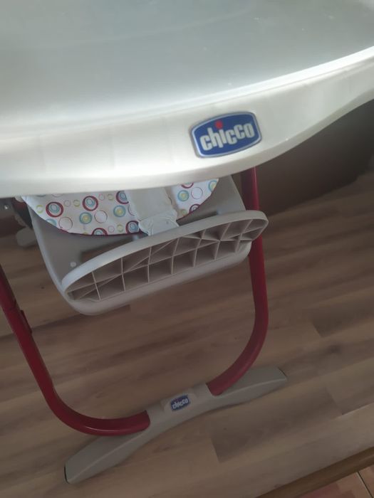 Стульчик для кормления детей chicco