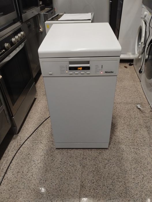 Съдомиялна Miele 45 см Свободностояща