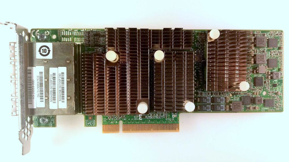 Контролер Avago Broadcom SAS9206-16e HBA JBOD SAS/SATA 16 външни канал