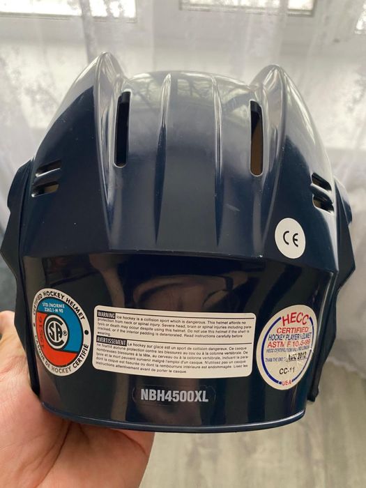 шлем bauer  с визором