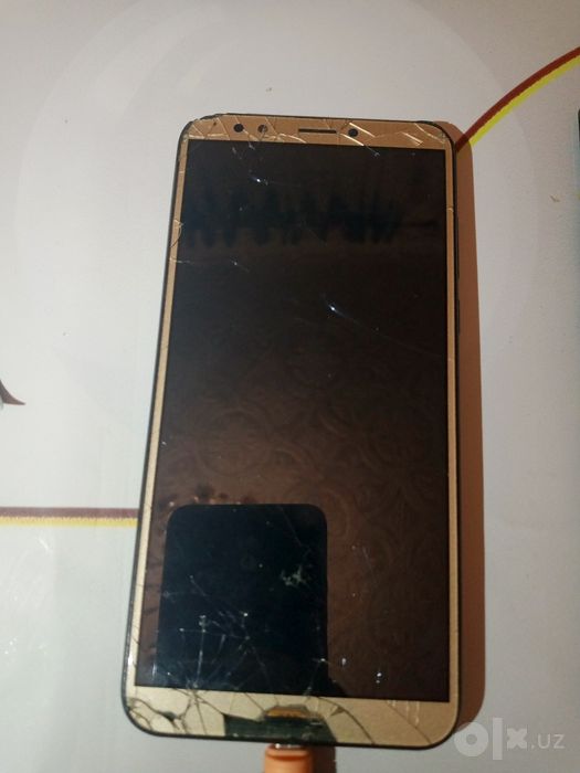 Honor 7 c sotiladi