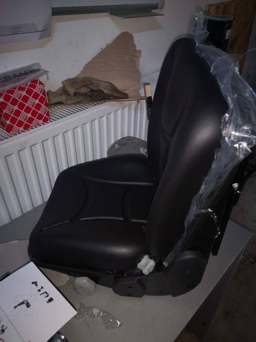 Scaun macara încărcător frontal forestier manitou buldo damper excavat