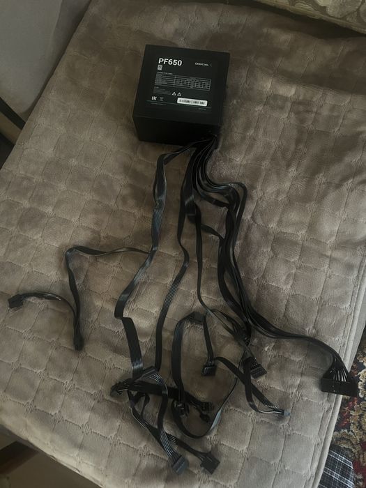 Продаю Deepcool pf650