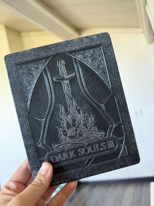 Продавам Dark Souls III – Steelbook Edition (PS4)