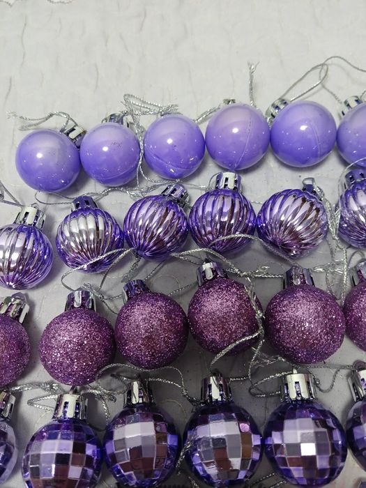 Продаются новогодние шары