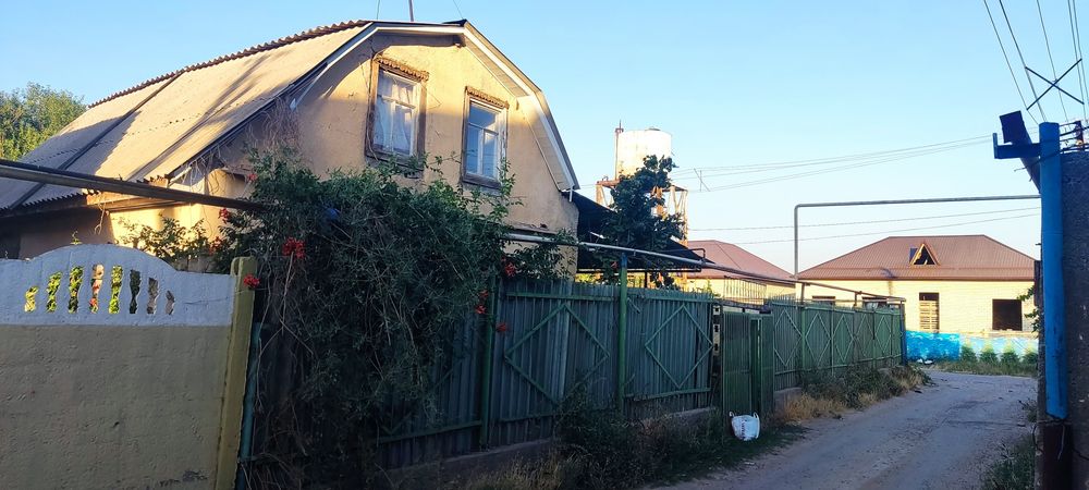 Продоеться дача Ташкентская область Бостанлыкский район Дала ховли СВТ