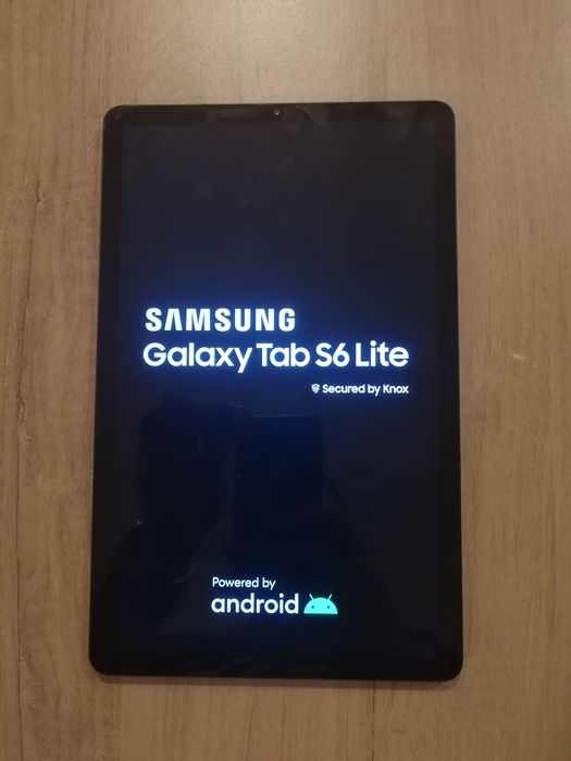 Tableta samsung S6 lite se  restarteaza