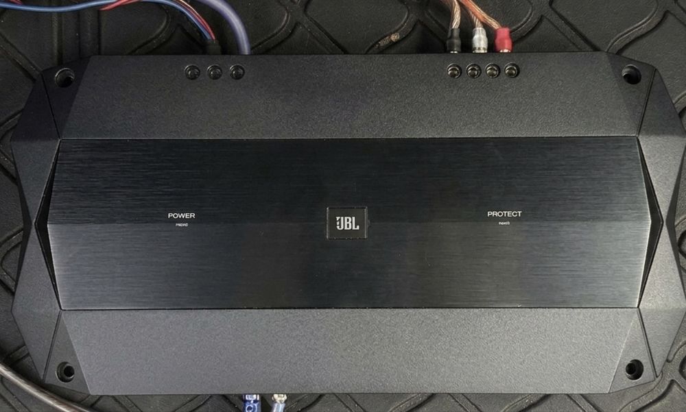 Kit Audio Auto Complet JBL
