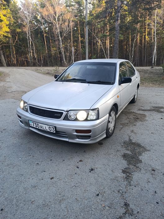 Nissan Bluebird 1998г