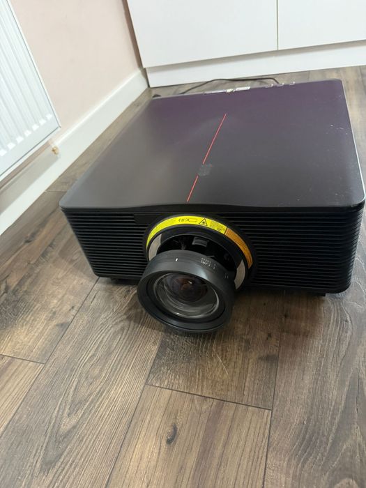 proiector Barco G62-w11