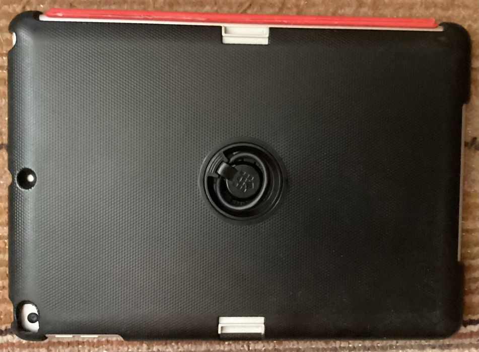 айпад 128 сим пълен комплект с клавиатура ipad air 2, sim 128 gb А1567