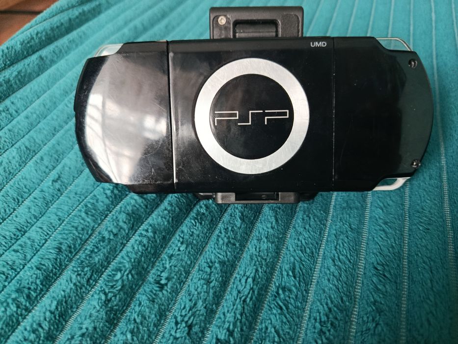 Обменяю или продам PSP 2000