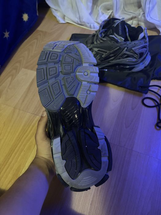 balenciaga runner gri