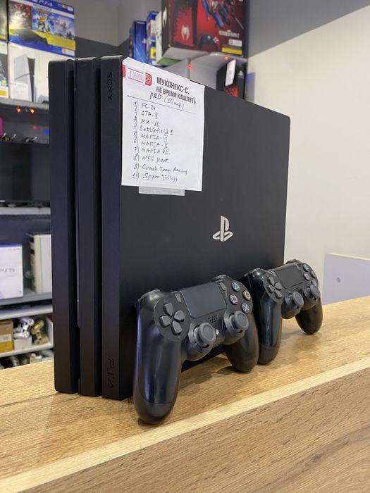 Playstation 4 PRO 4K 1TB +много игр