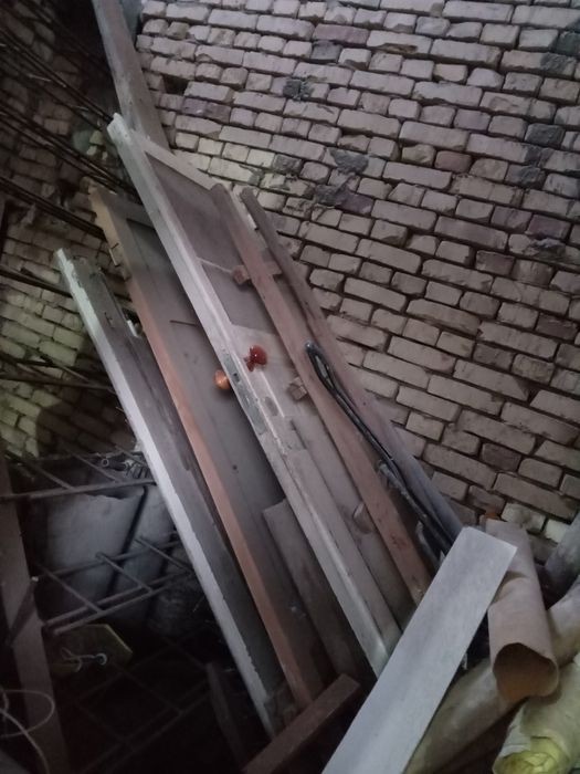 Эски тахталар дереза
