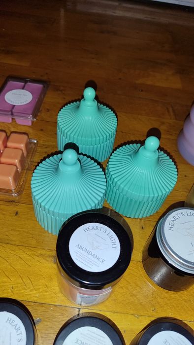 Lumânare parfumată ceară albine cu uleiuri esențiale 7