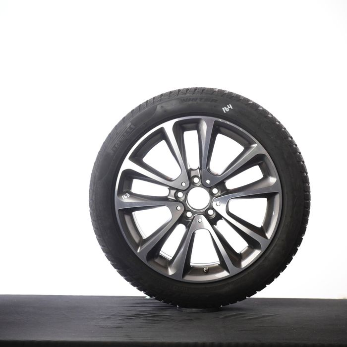 Комплект 4броя Pirelli Sottozero 3 245/45R18 100V DOT3519| Джанти 8Jx18H2 ET43 A2134011600| Гуми и джанти