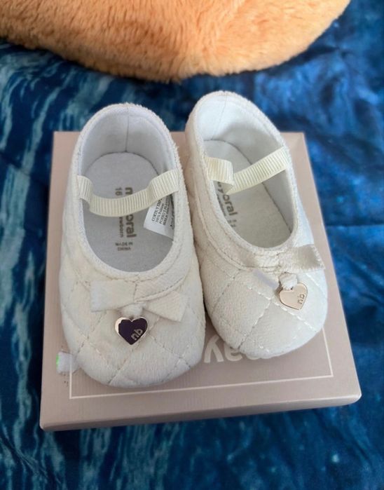 Papucei Mayoral mărime 16