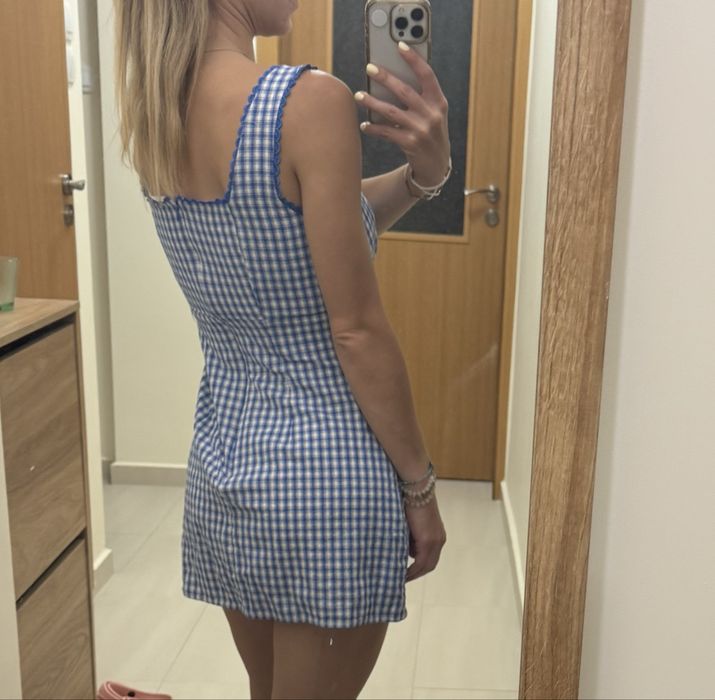 Къса лятна рокля