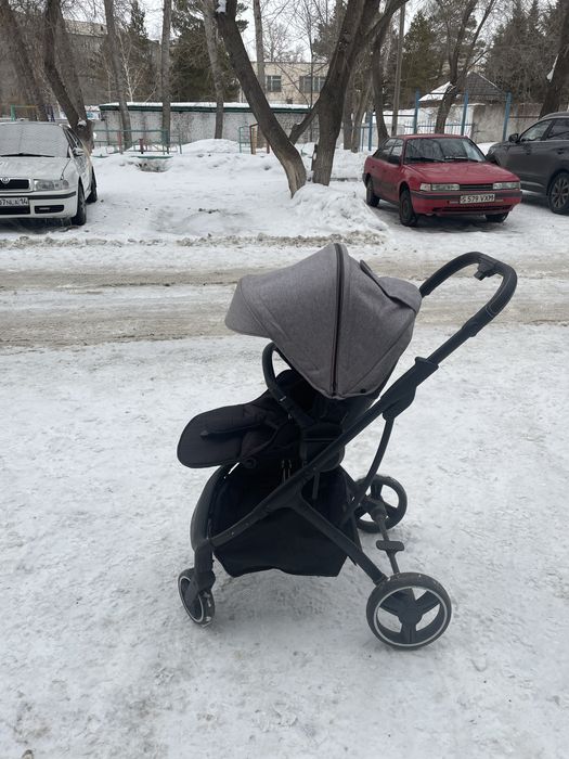 Продам коляску б/у
