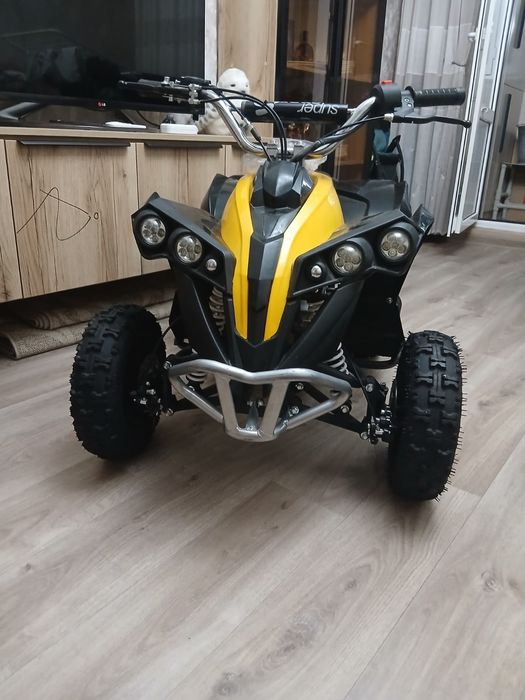 Продам детский квадроцикл