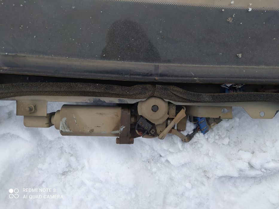 Люк Митсубиси Галант