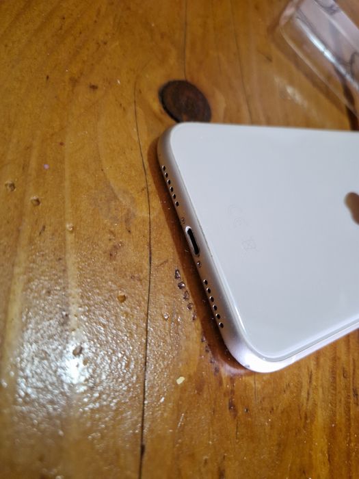 Telefon iphone 11