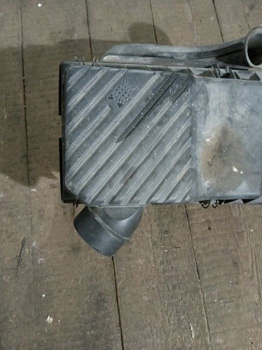 Корпус фильтра Пассат б3