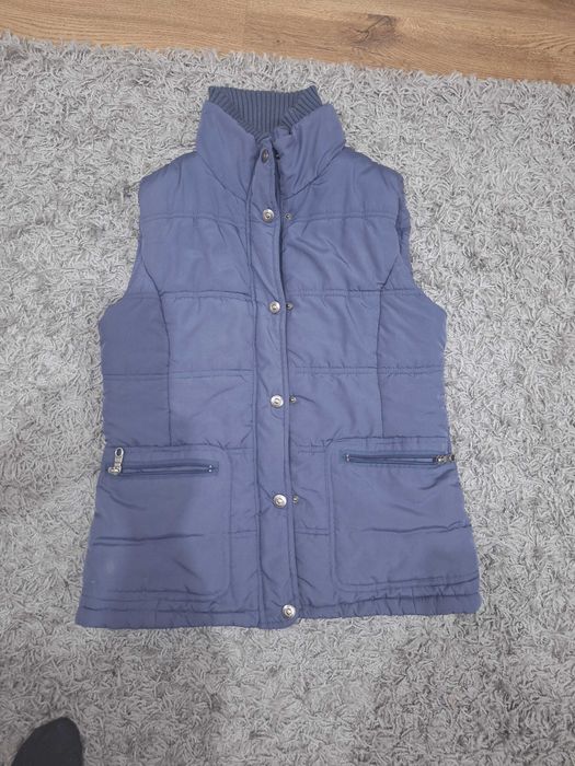 Топло дамско елече размер М