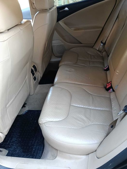 Autorurism de vânzare