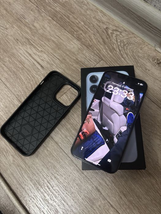 Iphone 13pro акб 81,  256гб голубой цвет