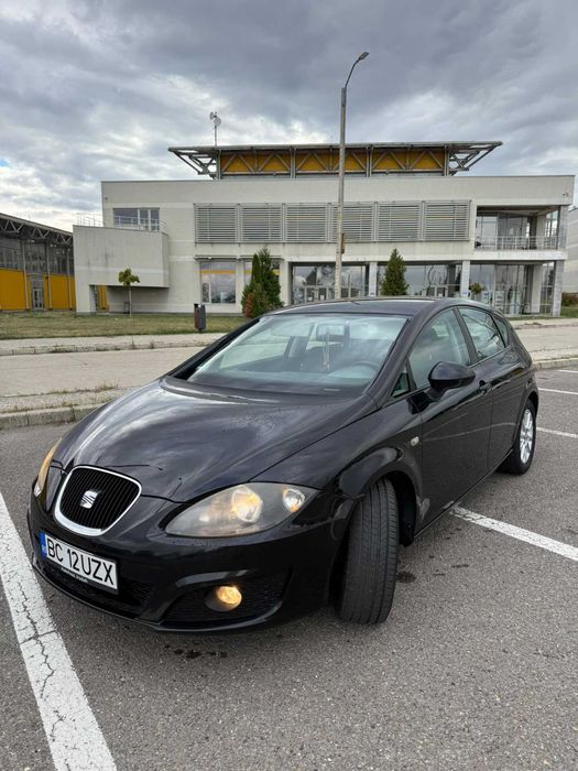 SEAT Leon 2011 — imagine 3