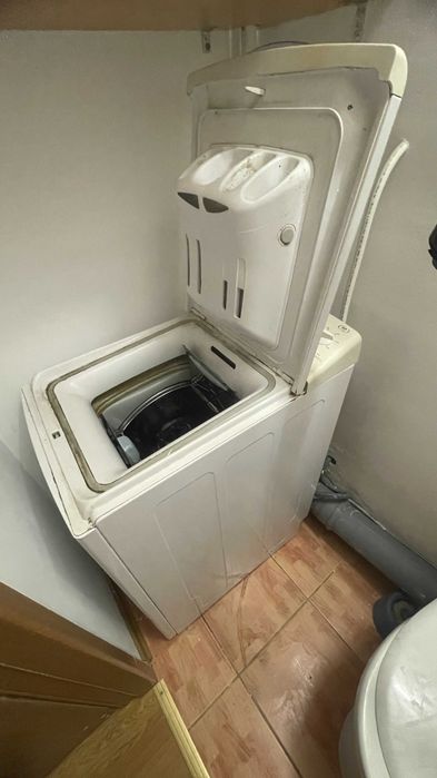 Masina spalat rufe Whirpool